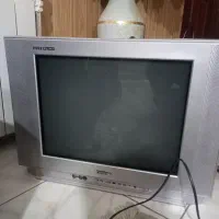 ۳ دستگاه تلویزیون ۲۱ اینچ