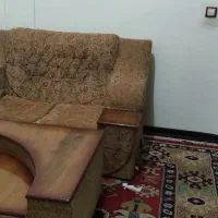مبل دو نفره ومیز