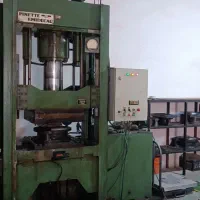 دستگاه پرس صنعتی