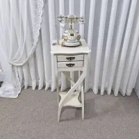 تلفن و میز تلفن کلکسیونی