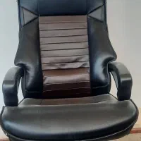 صندلی چرخ دار