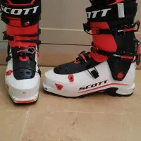 بوت  اسکی تورینگ  اسکات