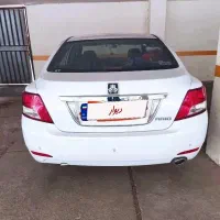 آریو اتوماتیک 1600cc، مدل ۱۳۹۷. کم کار فروش فوری|خودرو سواری و وانت|اصفهان, لاله|دیوار