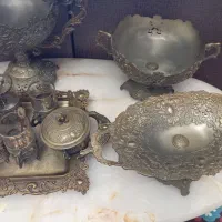 ظروف پذیرایی پیوتر  کاملا نو  معاوضه هم دارم
