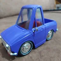 تعداد چند نفر راننده خانم و آقا جهت آموزش رانندگی