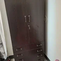 کمد چوبی لباس با چهار کشور ریلی