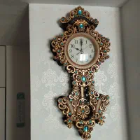 ساعت دیواری در مهرگان