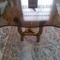 عسلی و میز بزرگ یکی از عسلی هاش/شیشه نداره شکسته