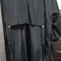 بارونی دخترانه|لباس|قدس, شهرقدس|دیوار