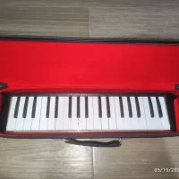 ساز بادی کلید دار MELODION M36