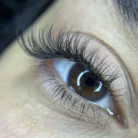 نیازمند مدل اکستنشن مژه فقط با هزینه مواد|خدمات آرایشگری و زیبایی|شیراز, شهرک ولیعصر|دیوار