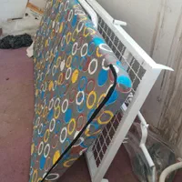 تخت خواب بیمارستانی