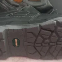 کفش ایمنی چرم|کیف، کفش، کمربند|نی‌ریز, |دیوار