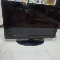 تلویزیون ۳۲ اینچ ال سی دی سالم و تمیز