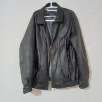 یک عدد کاپشن چرم طبیعی