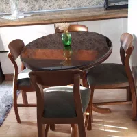 میز ناهارخوری تمام چوب