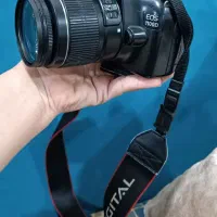 دوربین ۱۱۰۰d canon