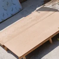 تخت خواب فلزی