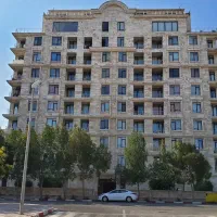فروش/81متر2خواب/برج سینا مرکز شهر تاپ لوکیشن