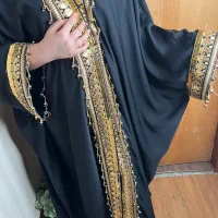 عبا اماراتی|لباس|شوش, |دیوار