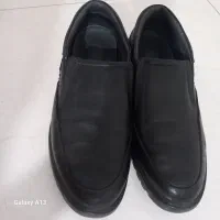 تعدادی کفش کارمندی سایز ۴۳و۴۴|کیف، کفش، کمربند|شیراز, شیشه‌گری|دیوار