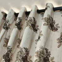 پرده ضخیم و‌ پانچ خورده همراه با میمون پرده گیر