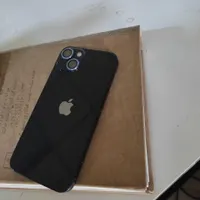 اپل iPhone 13 با حافظهٔ ۱۲۸ گیگابایت