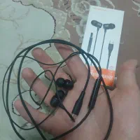 هندزفری تایپ سی. با کیفیت بالا.