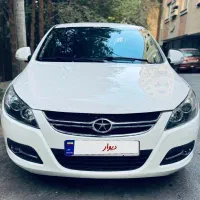 جک J5 مدل ۹۴ بدون رنگ و توضیحات در حد