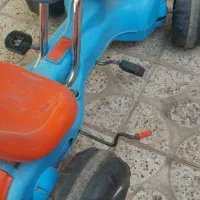 چهار چرخ محکم