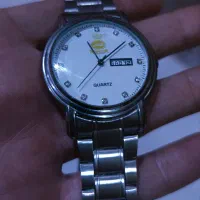 ساعت سوییسی به سفارش امارات