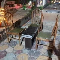 چهار عدد صندلی چوبی بامیز وسط