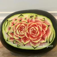 میوه آرایی و حکاکی کدو و هندوانه یلدایی عروس|صنایع دستی و سایر لوازم تزئینی|تهران, افسریه جنوبی|دیوار