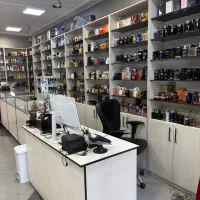 فروش دکوراسیون مغازه لوازم آرایشی و ادکلن|فروشگاه و مغازه|اصفهان, هزارجریب|دیوار