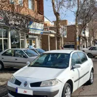 مگان اتومات 2000