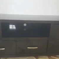 میز تلوزیون چوبی محکم و جادار