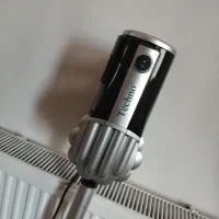 جاروبرقی عصایی