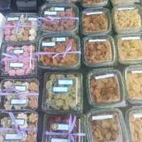 فروش قند و نبات گیاهی