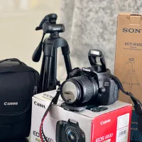 دوربینCanon 600D همراه با سه پایه سونی