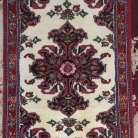 یک عدد قالی دستبافت پنچارک نو