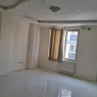 رهن اجاره 3 خواب تک واحدی 130متر چهارراه آریا خ حر