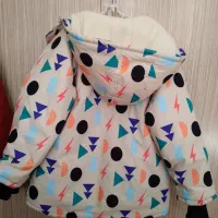 کاپشن خارجی نو اینترنتی خریدیم کوچیکه سایز۷و و۸ و۹|کفش و لباس بچه|اردبیل, |دیوار