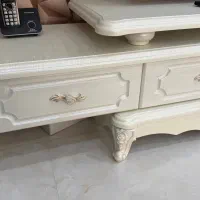 میز تلویزیون در حد نو|میز تلویزیون|اندیشه, اندیشه فاز ۳|دیوار