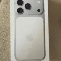 17 پرو ۲۵۶ zaa