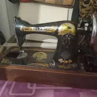 چرخ خیاطی قدیمی کاملا سالم