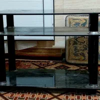 میز تلوزیون شیشه ای