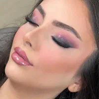 خدمات‌میکاپ‌و‌آموزش‌