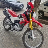 فروش فوری موتورسیکلت پرواز ۲۰۰ مدل ۱۴۰۴
