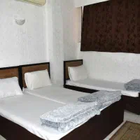 هتل آپارتمان سادات|اجارهٔ کوتاهمدت آپارتمان و سوئیت|مشهد, نوغان|دیوار