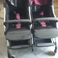 کالسکه دو قلو